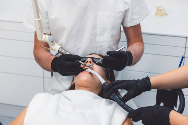 Best Emergency Gum Treatment in Mexico, MO